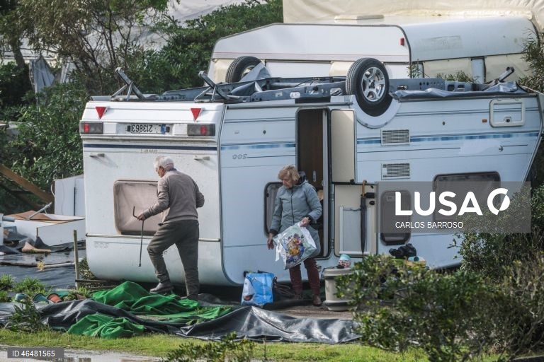 Parque de campismo em São Pedro de Moel, depois da passagem da depressão Kristin por Portugal continental, na madrugada de 28 de janeiro, deixando um rasto de destruição, tendo a Proteção Civil contabilizado cinco mortes diretamente associadas à passagem da depressão Kristin e outras cinco em consequência da depressão, relacionadas com intoxicação e reparação de telhados, São Pedro de Moel, Marinha Grande, 03 de fevereiro de 2026. CARLOS BARROSO/LUSA