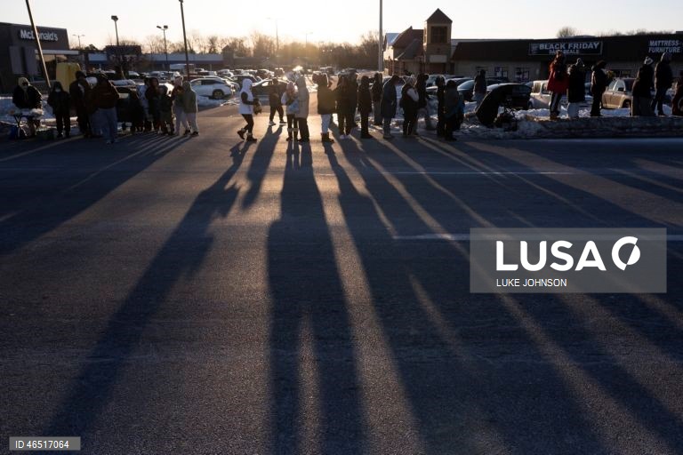 EUA: Monges budistas perto de Washington em caminhada de 3.700 km pela paz