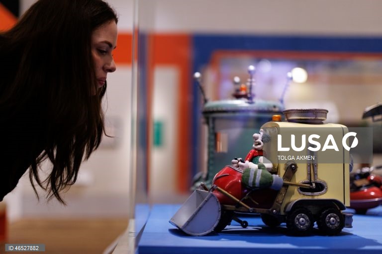 Inglaterra: pré-estreia de Wallace e Gromit e Amigos "Por dentro da Aardman" no Young V&A, em Londres