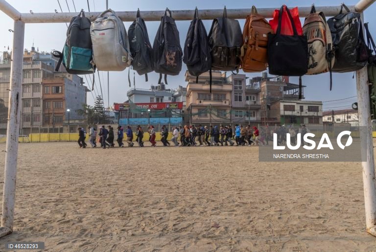 Nepal: 150 000 civis treinam antes das eleições parlamentares para apoiar na segurança 