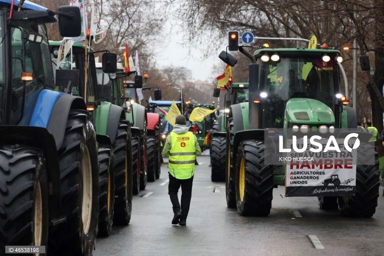 Espanha: Protesto dos agricultores espanhois em Madrid contra o acordo do Mercosul 