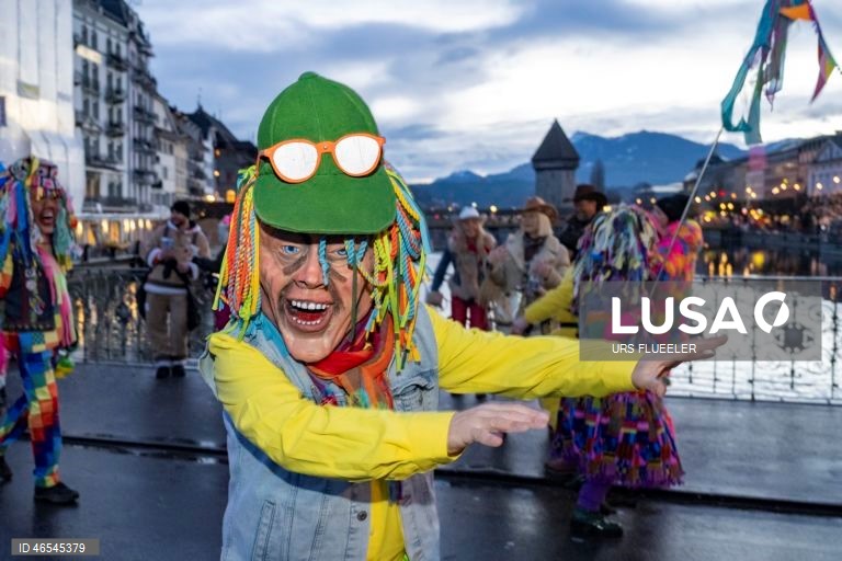 Suíça: Início do Carnaval de Lucerna
