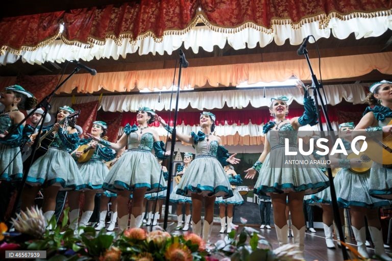 Danças e bailinhos de Carnaval na ilha Terceira, nos Açores, envolvem cerca de 1500 músicos e atores amadores, que atuam, de forma gratuita, durante quatro dias, em mais de três dezenas de salas por toda a ilha, Praia da Vitória, Terceira, Açores.