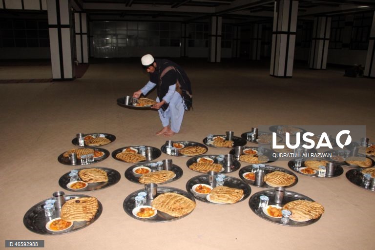 Afeganistão: Celebração do primeiro dia do Ramadão