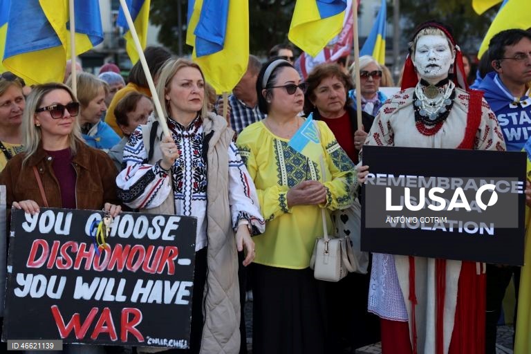 Lisboa: Marcha pela proteção das crianças ucranianas.