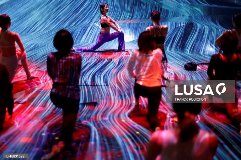 Japão: Evento de ioga em Tóquio