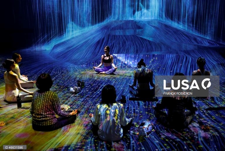 Japão: Evento de ioga em Tóquio