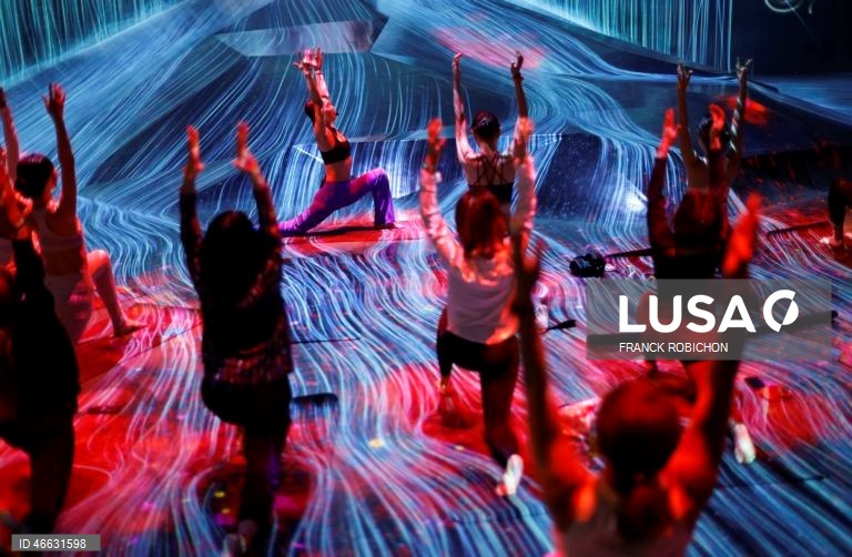 Japão: Evento de ioga em Tóquio