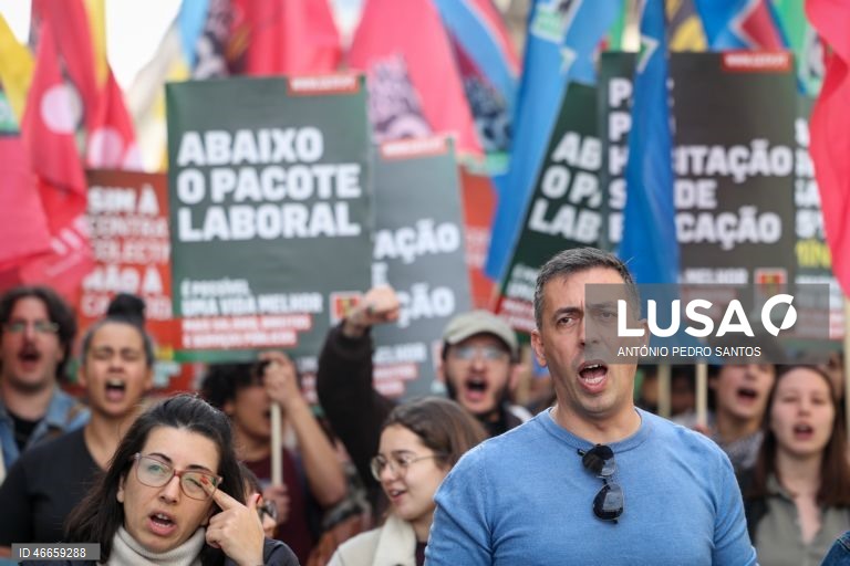 Manifestação nacional contra o anteprojeto do Governo de revisão da legislação laboral em Lisboa e Porto