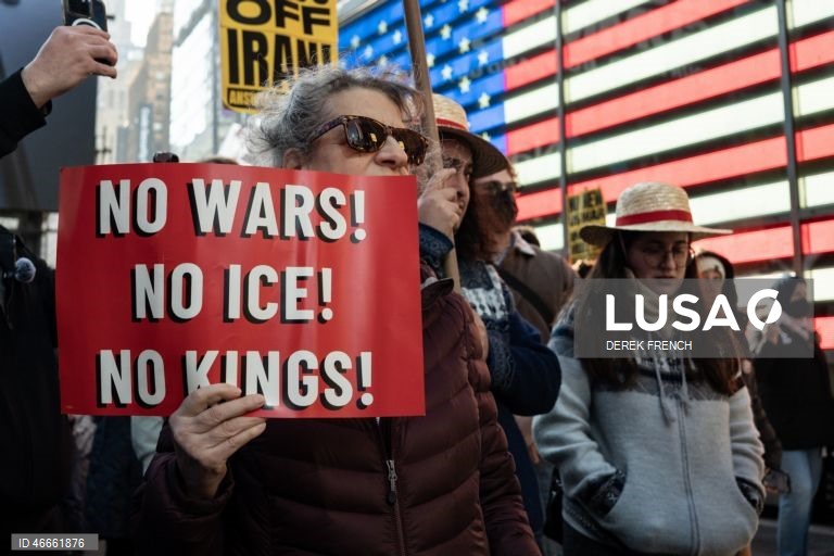 EUA: Manifestação em Nova Iorque contra a intervenção americana no Irão