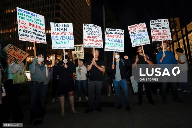 EUA: Protesto «Parem a Guerra contra o Irão» em Los Angeles