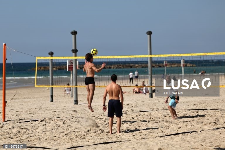 Israel: Vida quotidiana em Tel Aviv apesar da ameaça de ataques iranianos