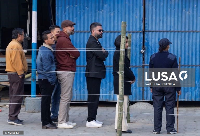 O Nepal realiza eleições parlamentares