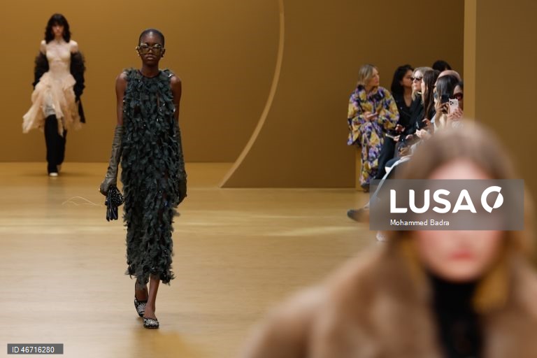 França: Semana da Moda Feminina de Paris Outono/Inverno 2026.