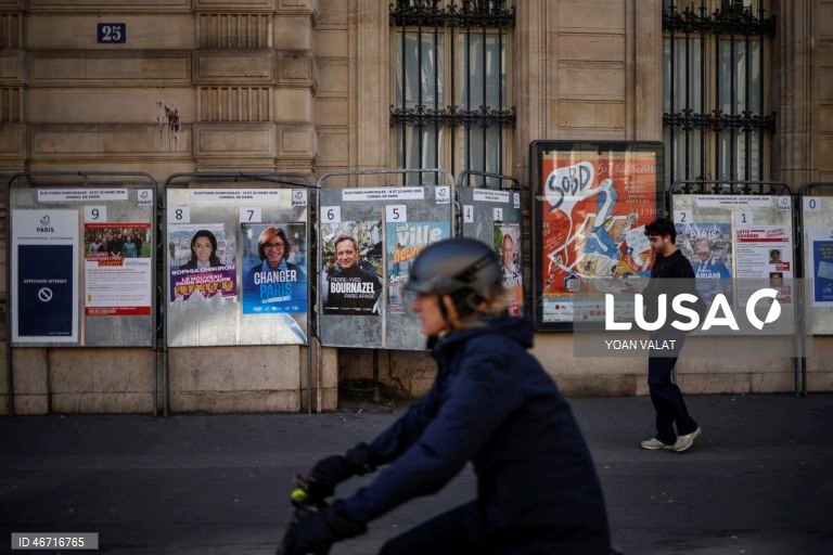 França: Cartazes de campanha para as eleições autárquicas