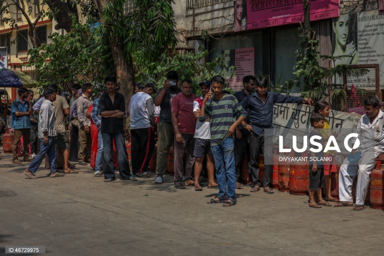 Índia: escassez de gás GPL atinge Mumbai durante o conflito no Médio Oriente