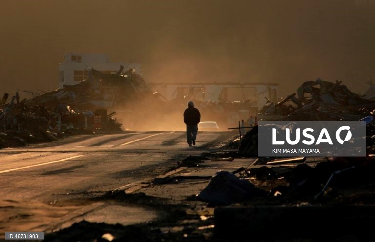 Japão: 15º aniversário do tsunami e desastre nuclear de Fukushima