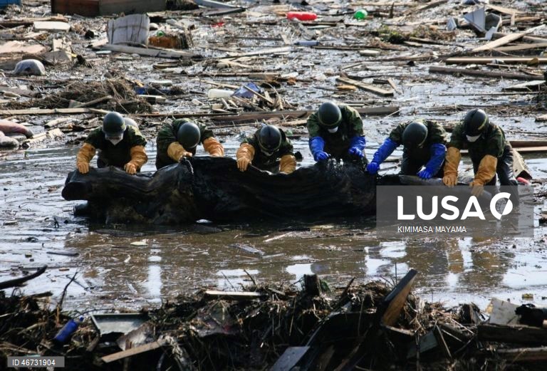 Japão: 15º aniversário do tsunami e desastre nuclear de Fukushima