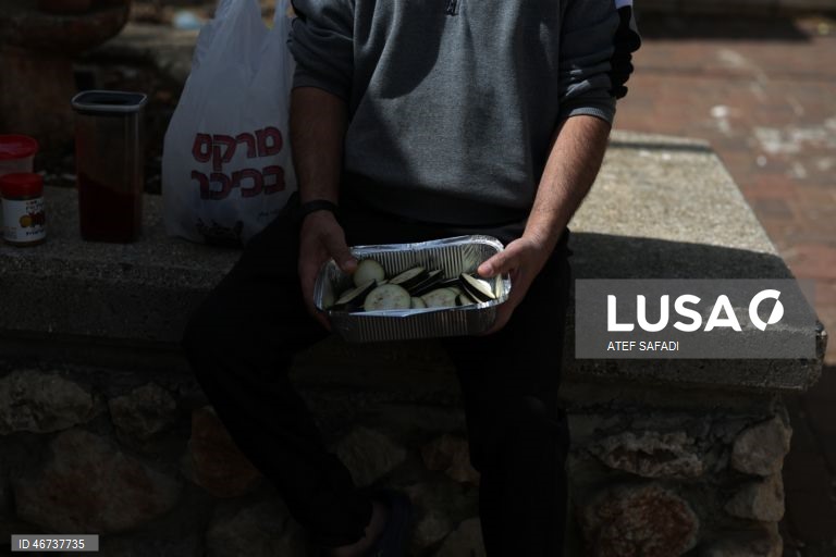 A vida quotidiana no norte de Israel durante o conflito regional em curso