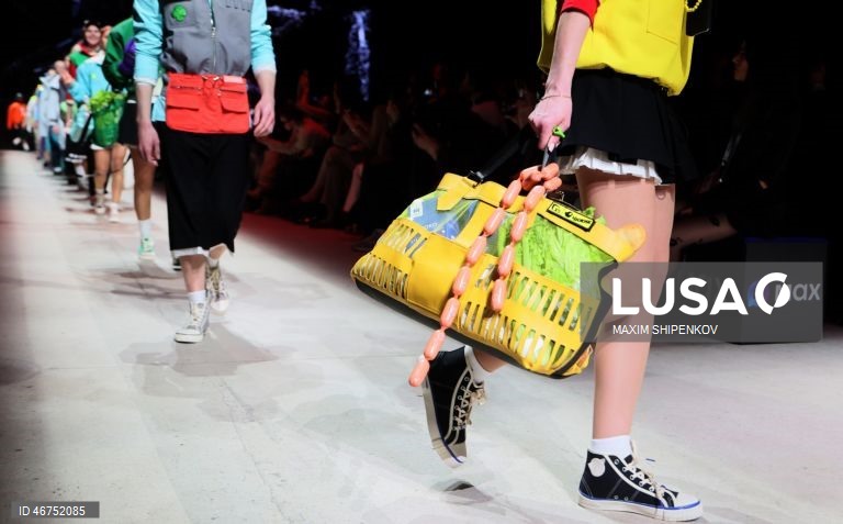 Rússia: Semana da Moda de Moscovo