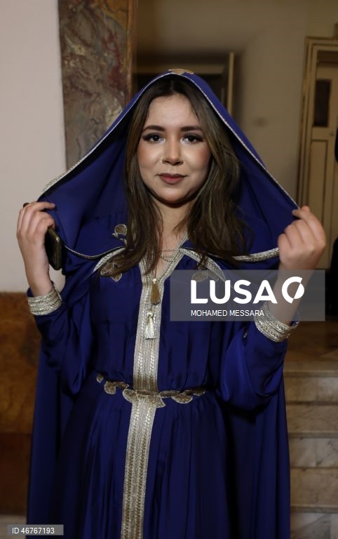 A Tunísia celebra o Dia Nacional do Traje Tradicional em Tunes