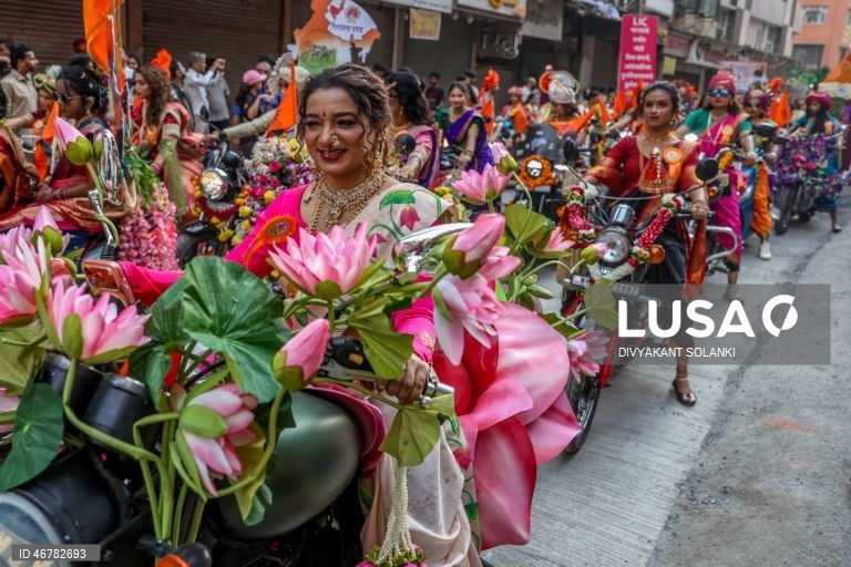 Índia: Procissão de Gudi Padwa que marca o Ano Novo de Maharashtra