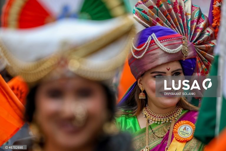 Índia: Procissão de Gudi Padwa que marca o Ano Novo de Maharashtra