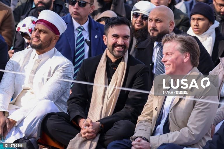 EUA: Muçulmanos celebram o fim do ramadão em Nova Iorque