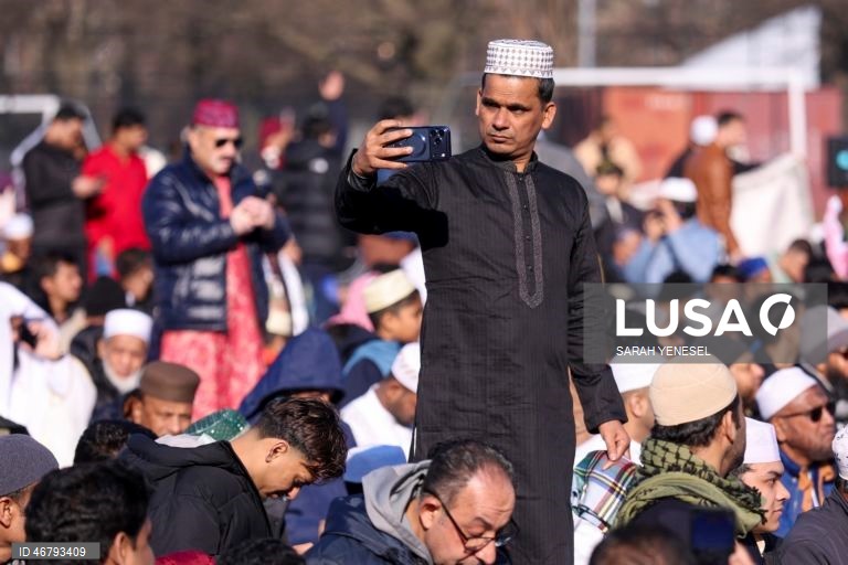 EUA: Muçulmanos celebram o fim do ramadão em Nova Iorque