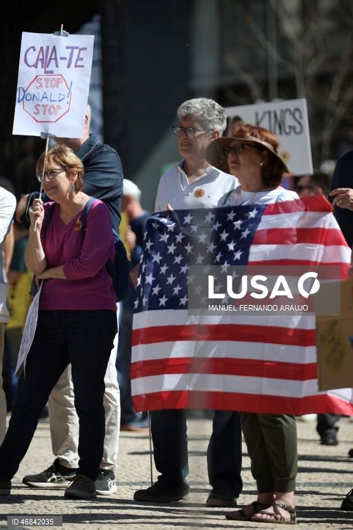 Manifestação “Sem Tiranos/ No Kings” no Porto