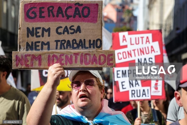 Sindicatos: Manifestação nacional de jovens trabalhadores convocada pela Interjovem