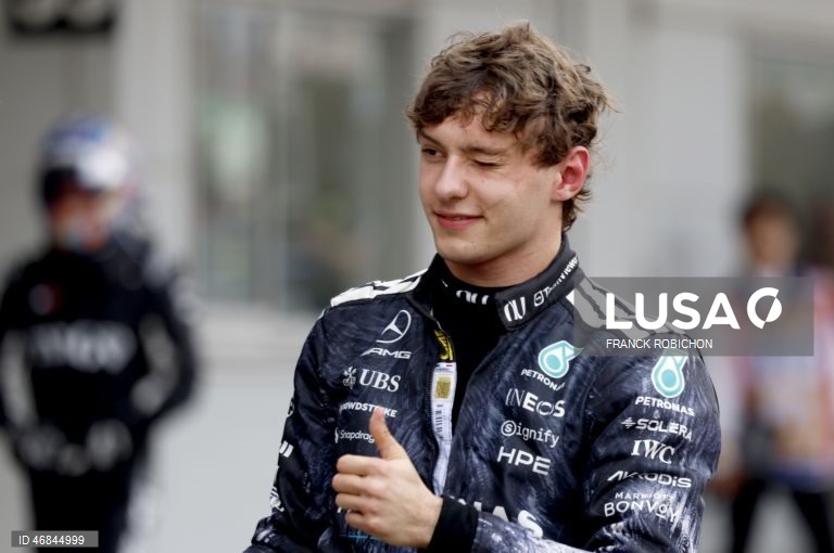 O piloto italiano Kimi Antonelli (Mercedes) venceu hoje o Grande Prémio do Japão de Fórmula 1 e tornou-se, aos 19 anos, no mais novo líder de sempre do Campeonato do Mundo.