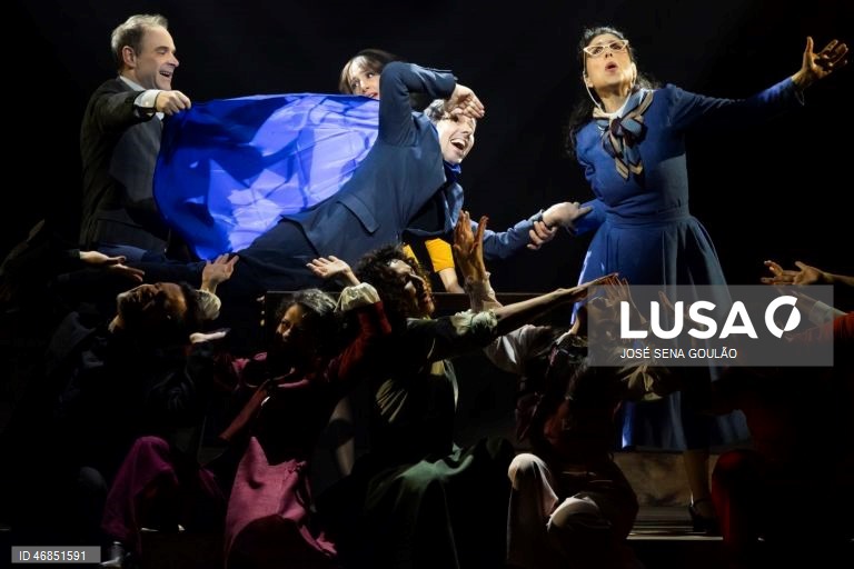 Teatro: Ensaio de imprensa do "Sr. Engenheiro" – Alegadamente Um Musical