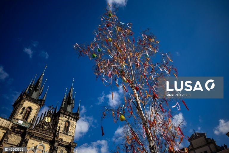 Chéquia: Mercado de Páscoa em Praga