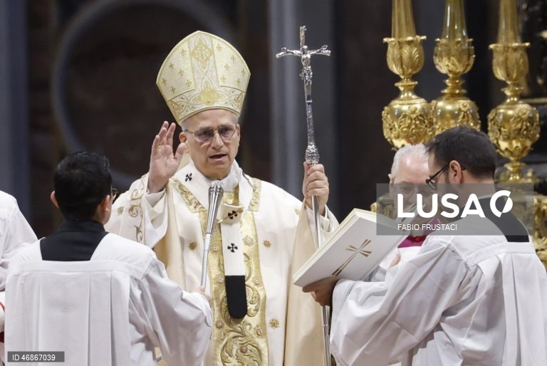 Papa Leão XIV celebra Missa Crismal e Missa da Última Ceia 