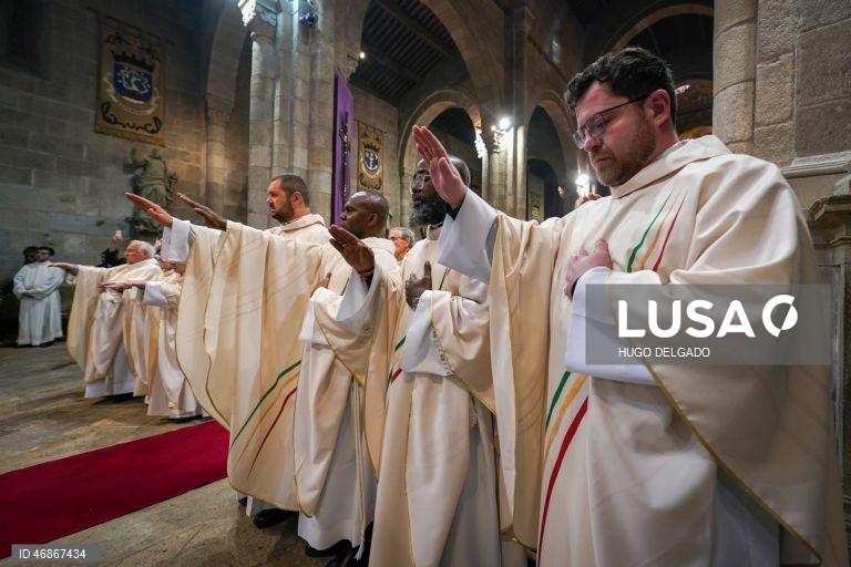 Missa Crismal e Bênção dos Santos Óleos na Sé Catedral de Braga presidida pelo Arcebispo de Braga D.José Cordeiro , durante as Solenidades da Semana Santa de Braga, Portugal, 2 Abril  2026. HUGO DELGADO/LUSA