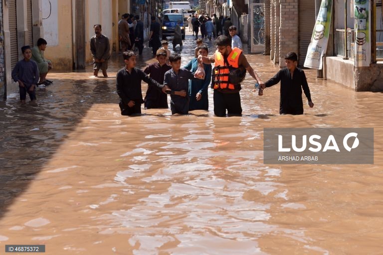 Cheias no Paquistão