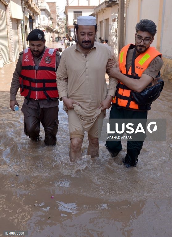 Cheias no Paquistão