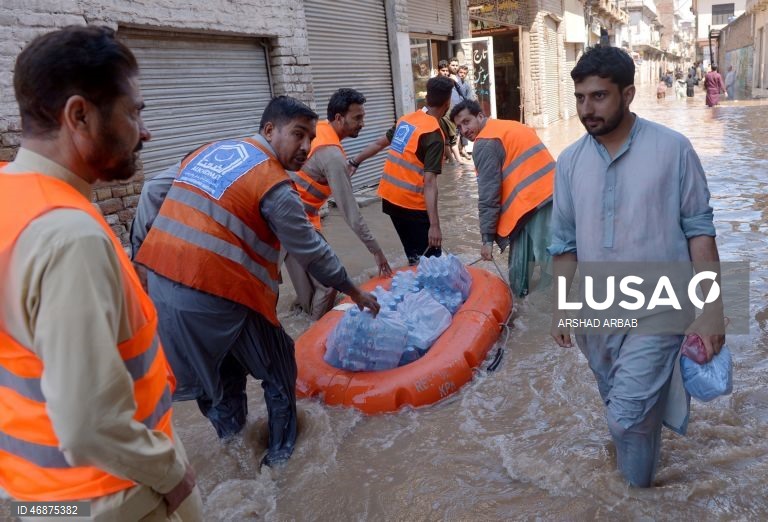 Cheias no Paquistão