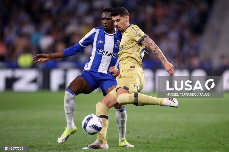 O FC Porto concedeu hoje frente ao Famalicão o terceiro empate caseiro na I Liga portuguesa de futebol, com a igualdade 2-2 no jogo da 28.ª jornada a deixar o líder com cinco pontos de vantagem sobre o Sporting.