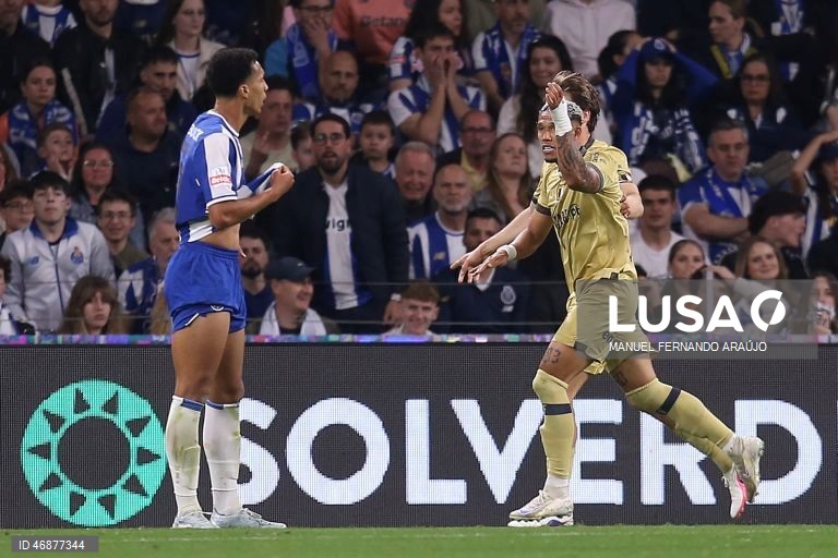 O FC Porto concedeu hoje frente ao Famalicão o terceiro empate caseiro na I Liga portuguesa de futebol, com a igualdade 2-2 no jogo da 28.ª jornada a deixar o líder com cinco pontos de vantagem sobre o Sporting.