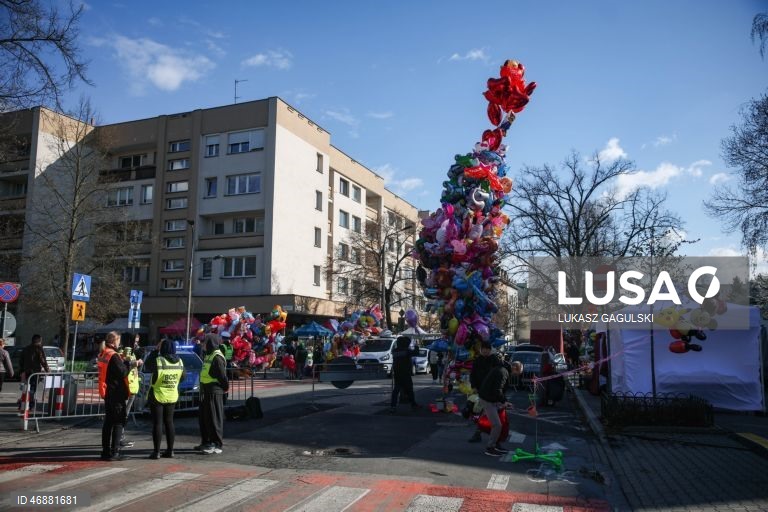 Polónia: Celebração da Páscoa de Emaús em Cracóvia.