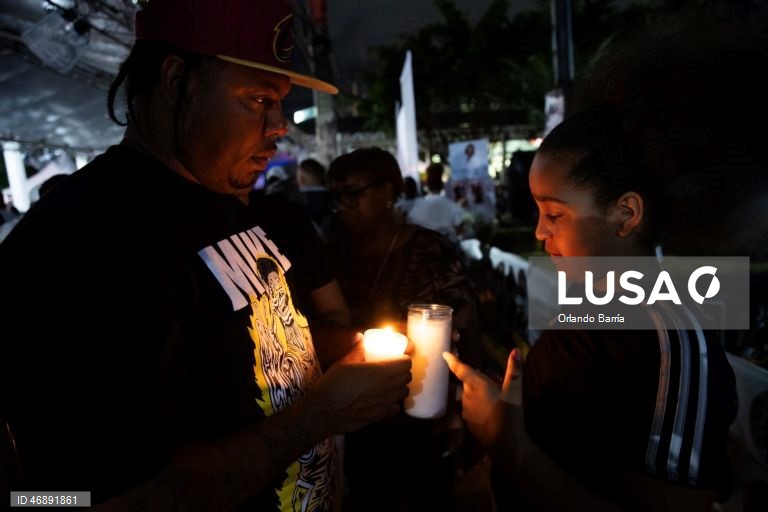 República Dominicana: Vigília marca o primeiro ano do incêndio mortal na discoteca Jet Set