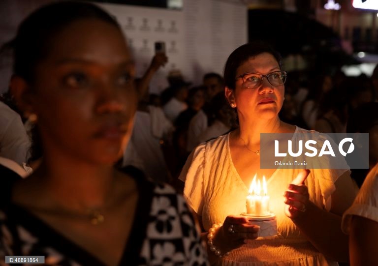 República Dominicana: Vigília marca o primeiro ano do incêndio mortal na discoteca Jet Set