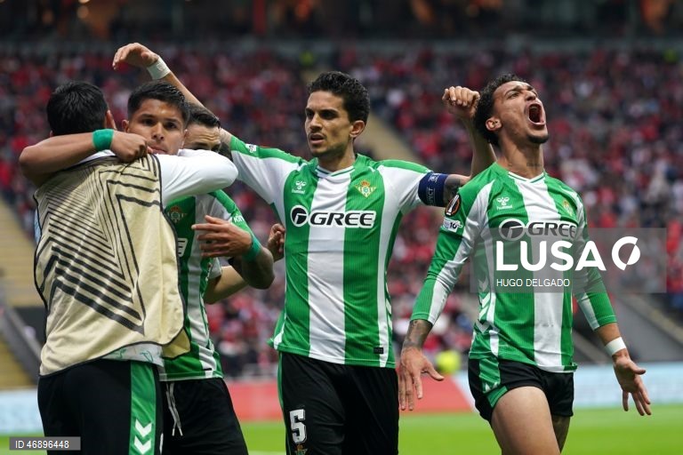 O Sporting de Braga empatou hoje a um golo na receção aos espanhóis do Betis, em encontro da primeira mão dos quartos de final da Liga Europa em futebol, disputado no Estádio Municipal de Braga.