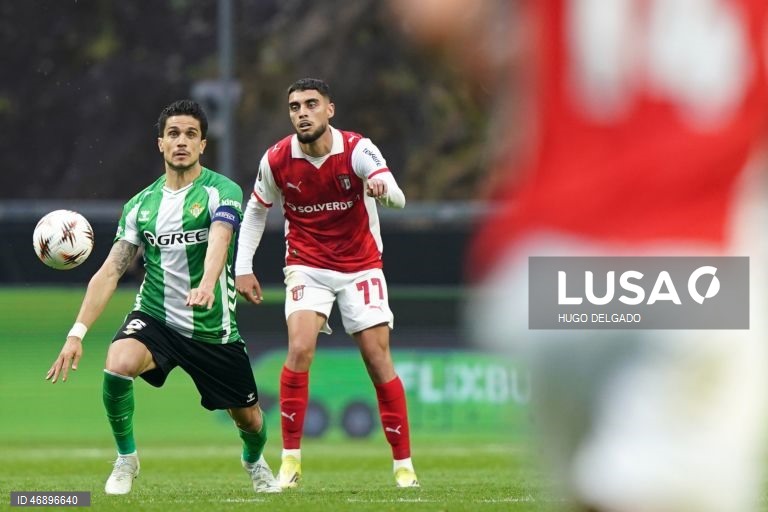 O Sporting de Braga empatou hoje a um golo na receção aos espanhóis do Betis, em encontro da primeira mão dos quartos de final da Liga Europa em futebol, disputado no Estádio Municipal de Braga.