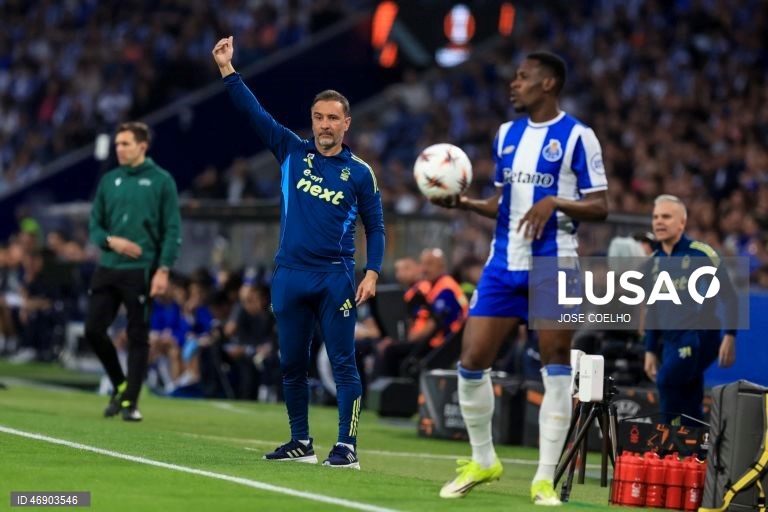 O FC Porto empatou hoje 1-1 na receção aos ingleses do Nottingham Forest, treinados pelo português Vítor Pereira, na primeira mão dos quartos de final da Liga Europa de futebol, num jogo com dois golos nos primeiros 15 minutos.