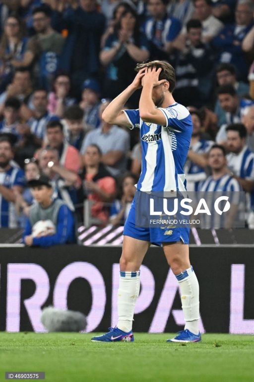 O FC Porto empatou hoje 1-1 na receção aos ingleses do Nottingham Forest, treinados pelo português Vítor Pereira, na primeira mão dos quartos de final da Liga Europa de futebol, num jogo com dois golos nos primeiros 15 minutos.