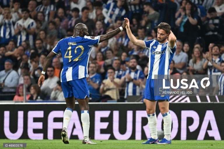 O FC Porto empatou hoje 1-1 na receção aos ingleses do Nottingham Forest, treinados pelo português Vítor Pereira, na primeira mão dos quartos de final da Liga Europa de futebol, num jogo com dois golos nos primeiros 15 minutos.