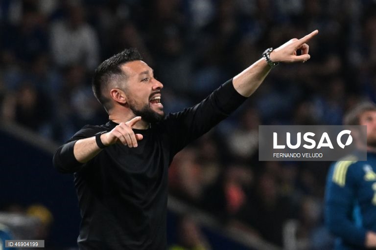 O FC Porto empatou hoje 1-1 na receção aos ingleses do Nottingham Forest, treinados pelo português Vítor Pereira, na primeira mão dos quartos de final da Liga Europa de futebol, num jogo com dois golos nos primeiros 15 minutos.